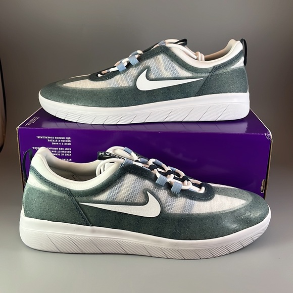 Nike SB Nyjah Free 2 Premium 'Ash Green' - Picture 3 of 9